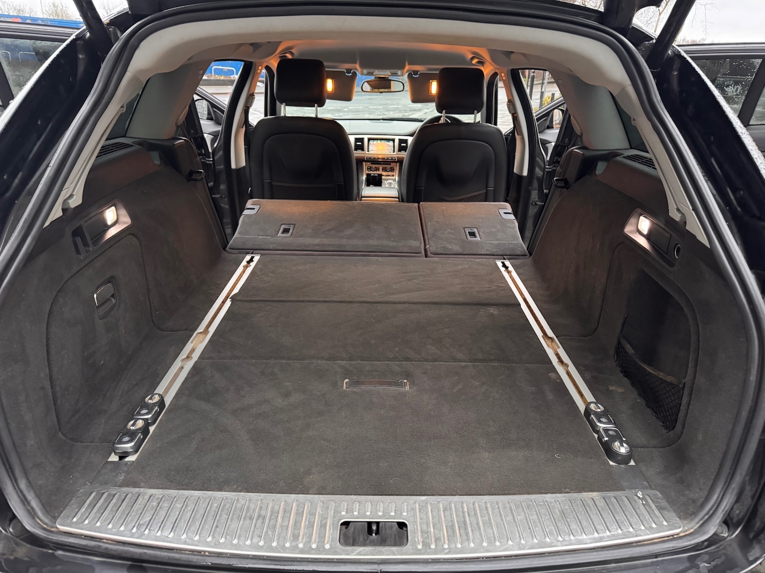 Used Jaguar XF 2014 for sale - 77278460: Photo 11