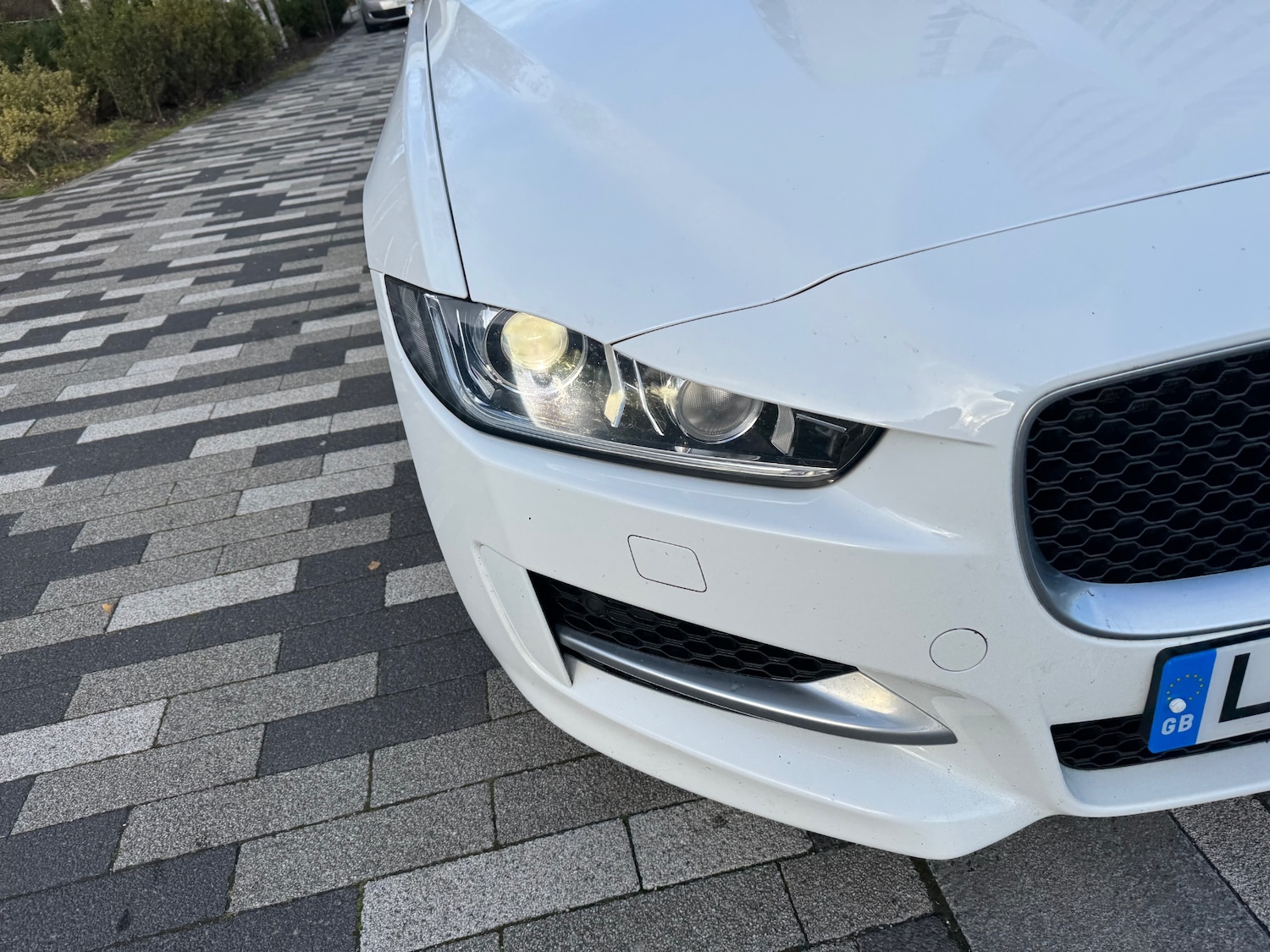 Used Jaguar XE 2015 for sale - 76785488: Photo 11