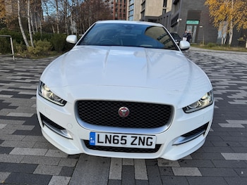 Used Jaguar XE 2015 for sale - 76785488: Photo