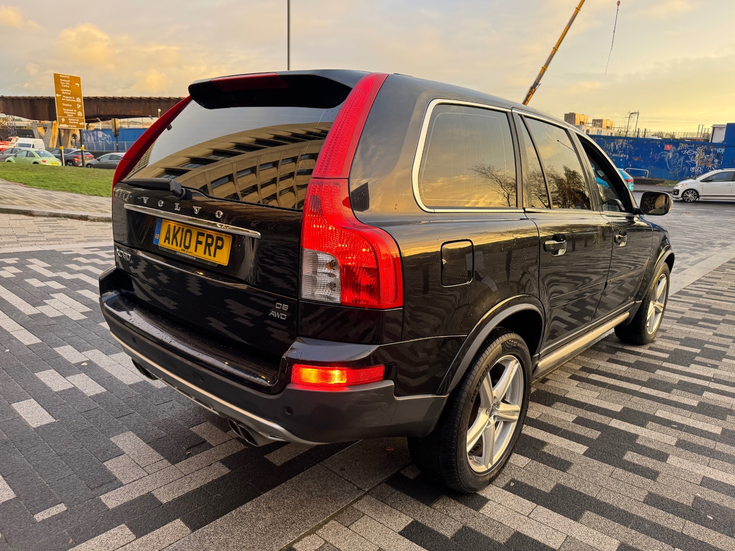 Used Volvo XC90 2010 for sale - 76825786: Photo 14