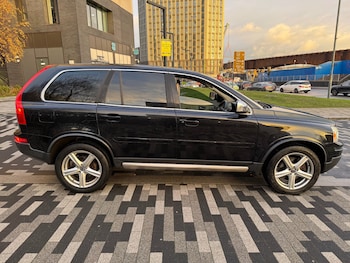 Used Volvo XC90 2010 for sale - 76825786: Photo