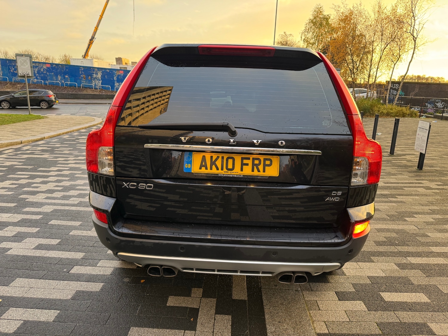 Used Volvo XC90 2010 for sale - 76825786: Photo 4