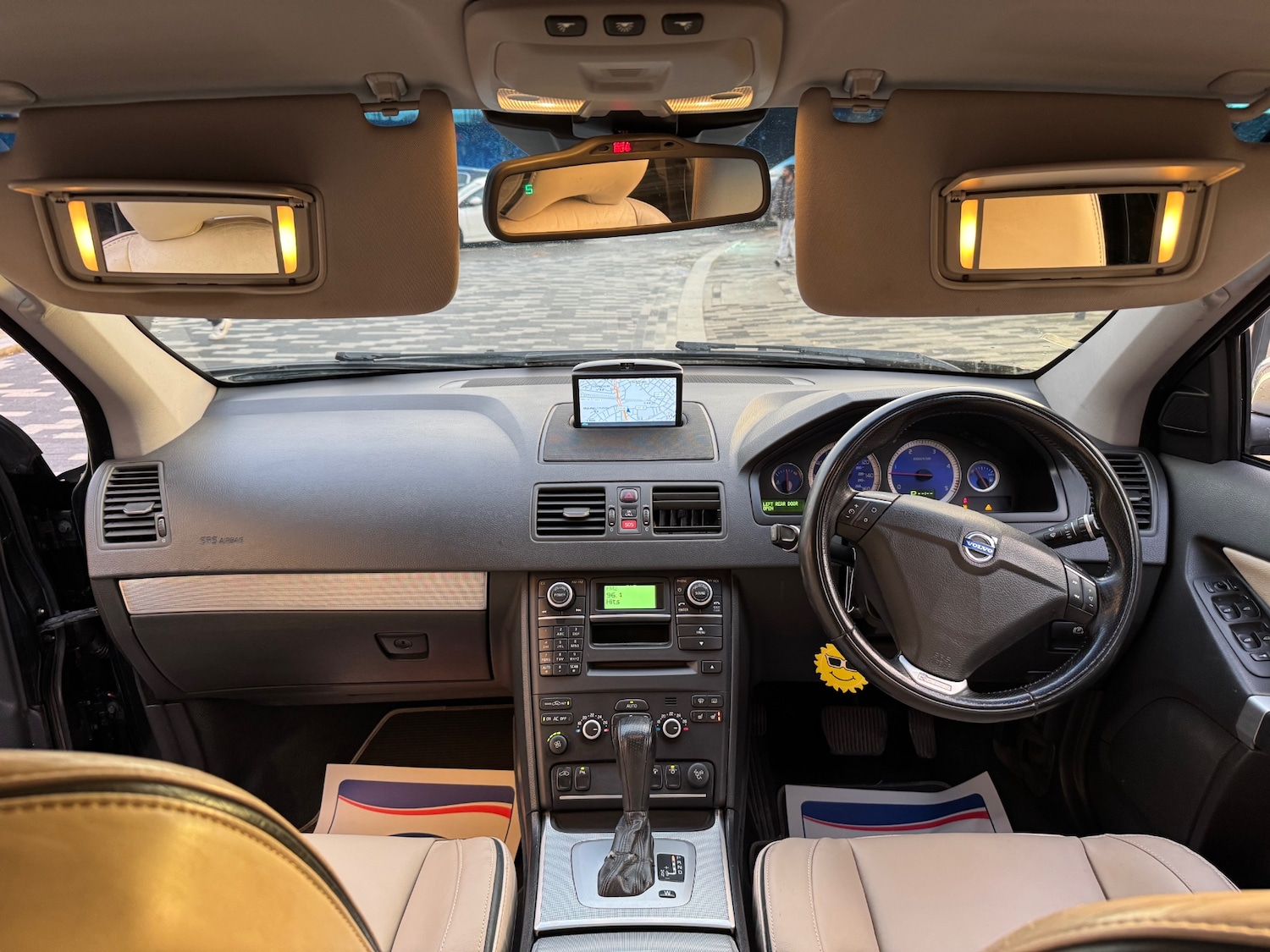 Used Volvo XC90 2010 for sale - 76825786: Photo 8