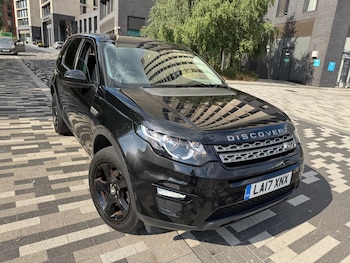 Used Land Rover Discovery Sport 2017 for sale - 79269204: Photo