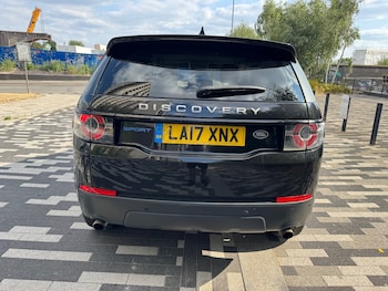 Used Land Rover Discovery Sport 2017 for sale - 79269204: Photo