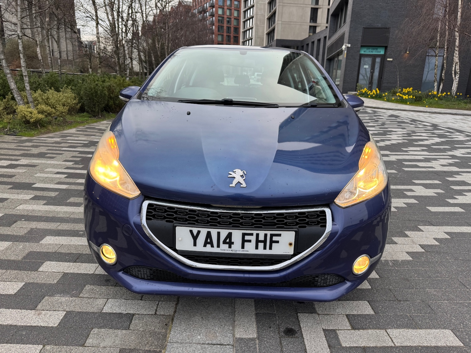 Used Peugeot 208 2014 for sale - 77736264: Photo 2