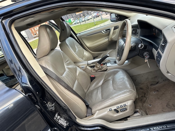 Used Volvo XC70 2007 for sale - 70223243: Photo 8