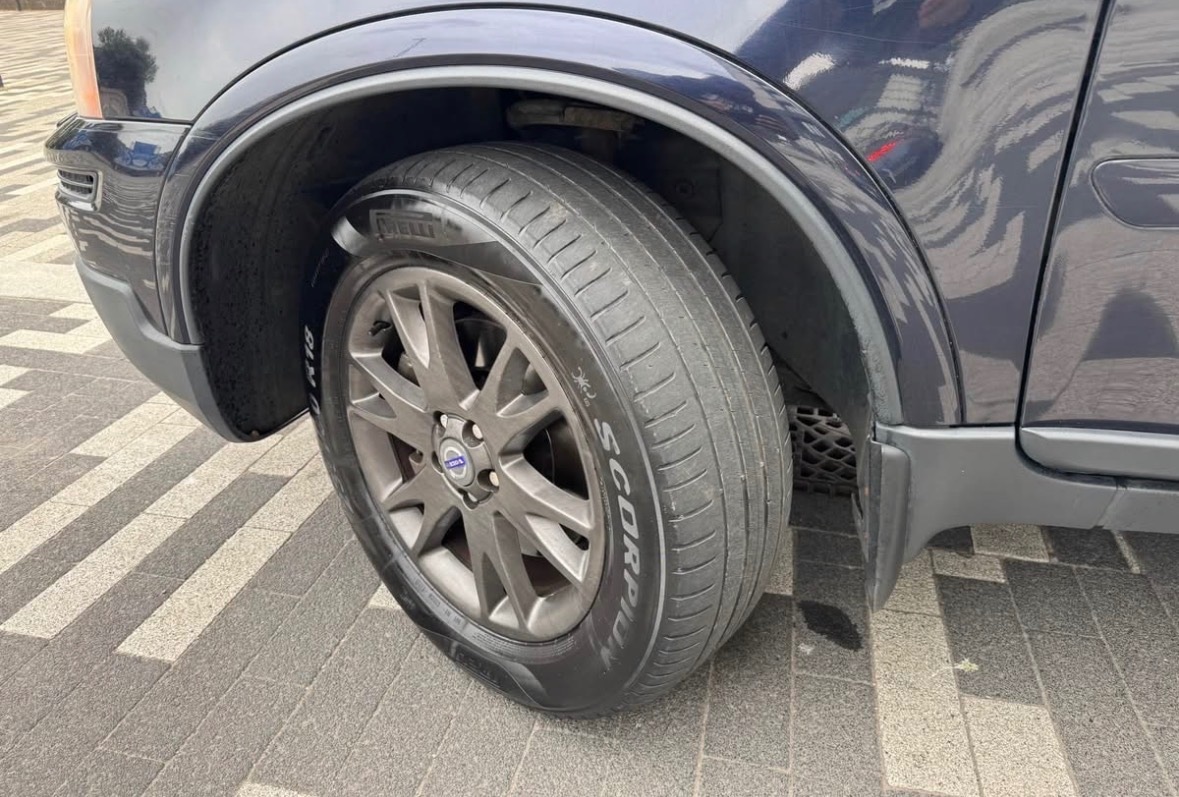 Used Volvo XC90 2007 for sale - 77082671: Photo 12