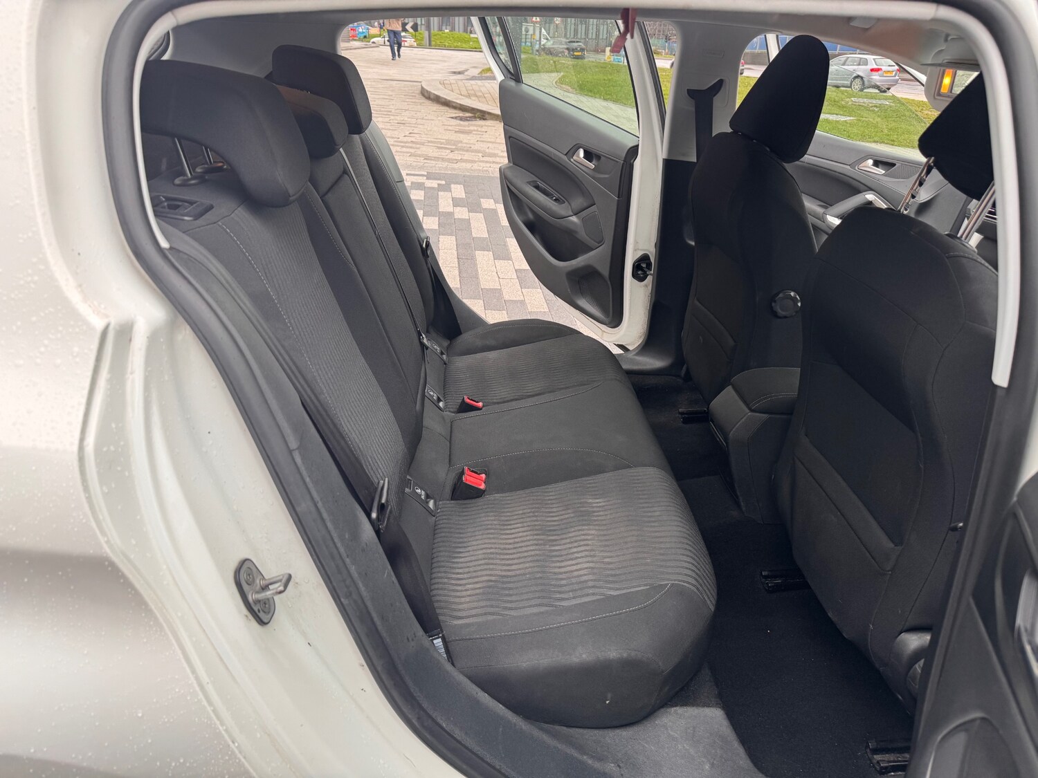 Used Peugeot 308 2014 for sale - 77467849: Photo 7