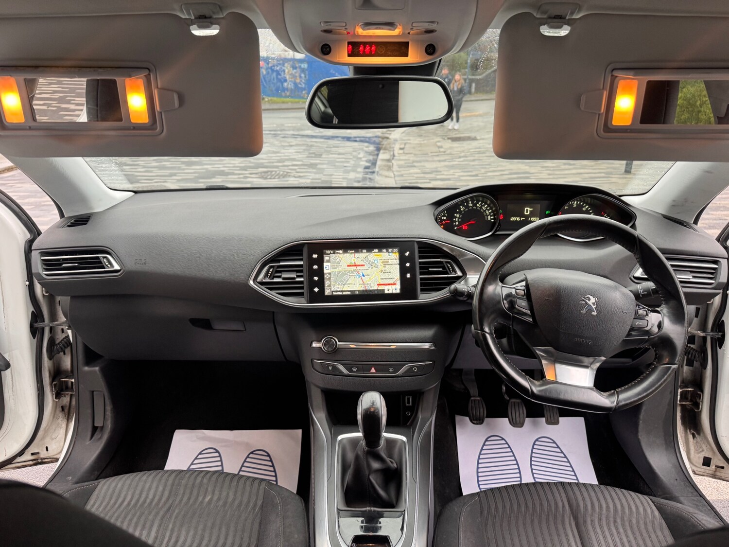 Used Peugeot 308 2014 for sale - 77467849: Photo 8