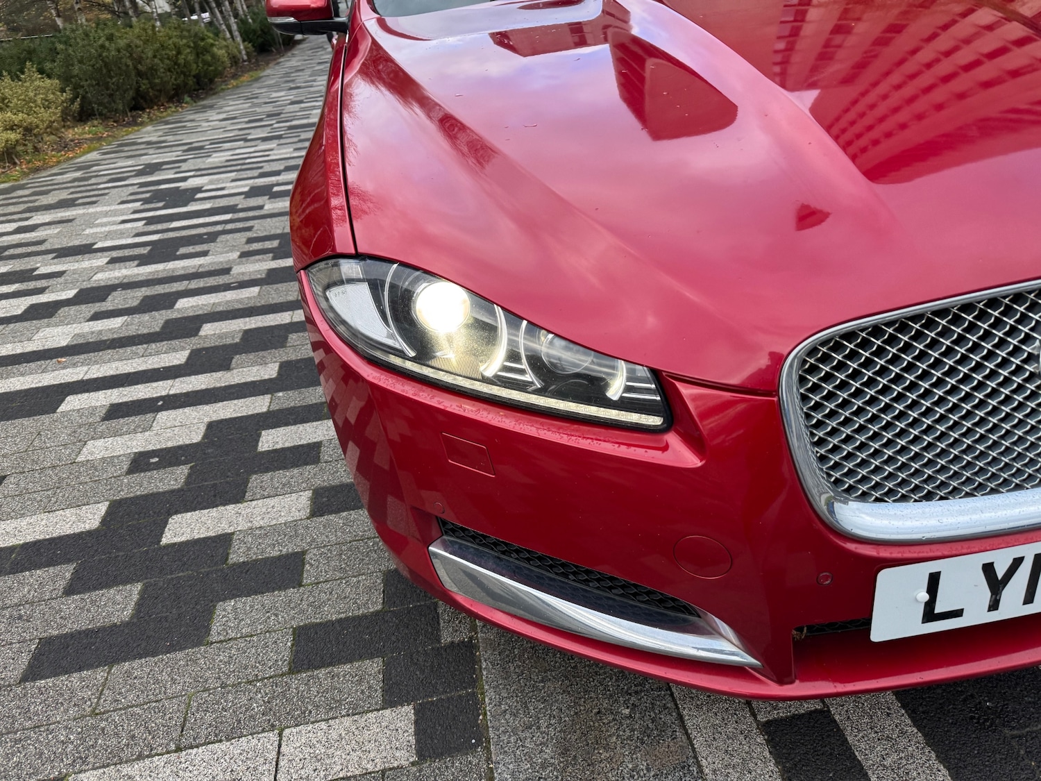 Used Jaguar XF 2013 for sale - 76687593: Photo 11