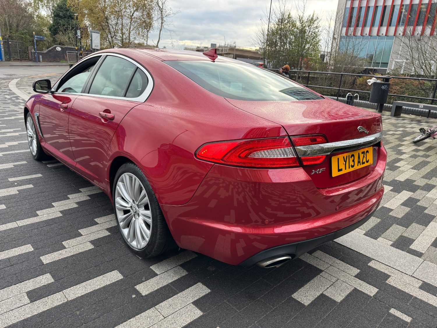 Used Jaguar XF 2013 for sale - 76687593: Photo 15