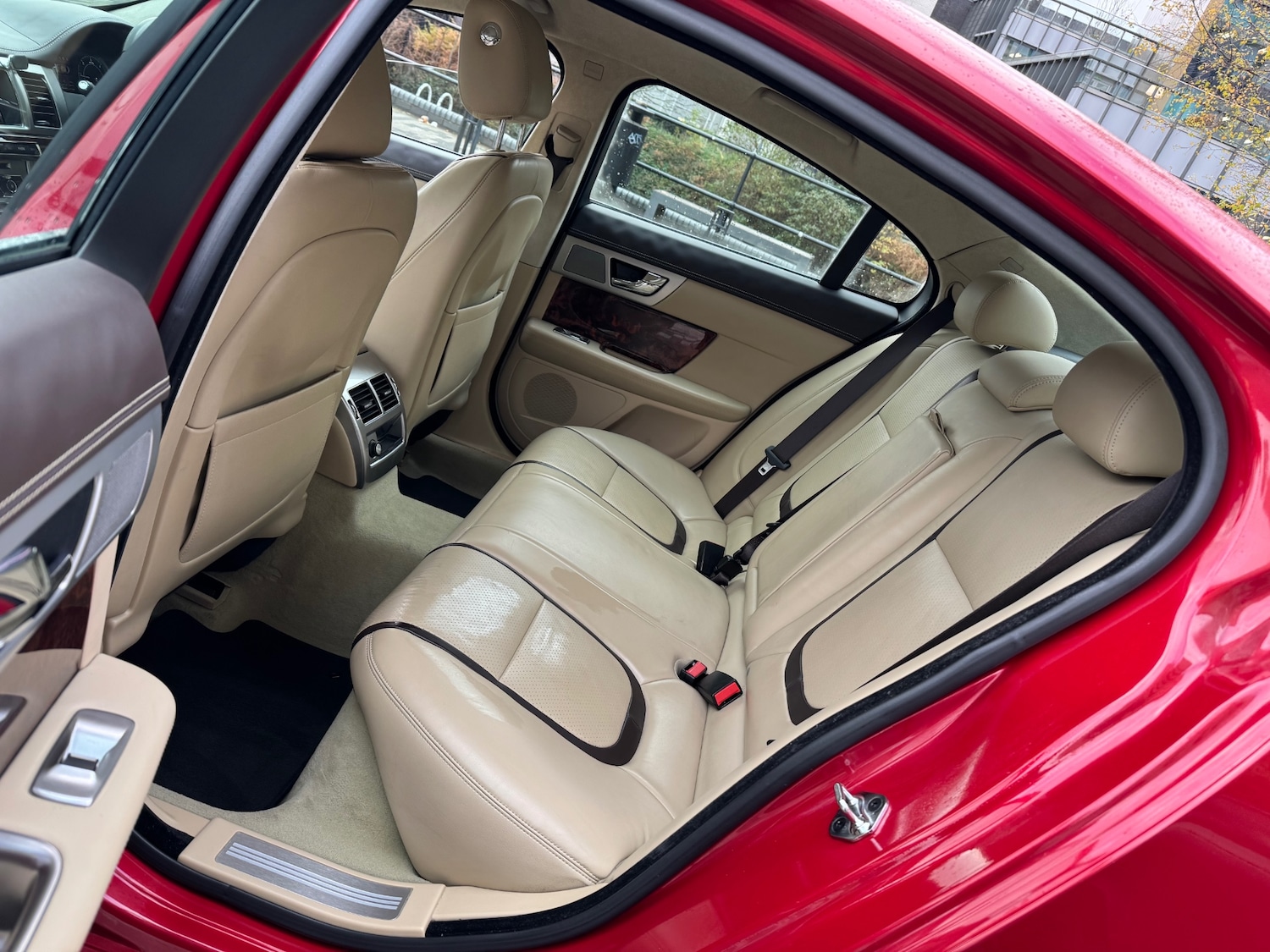 Used Jaguar XF 2013 for sale - 76687593: Photo 17