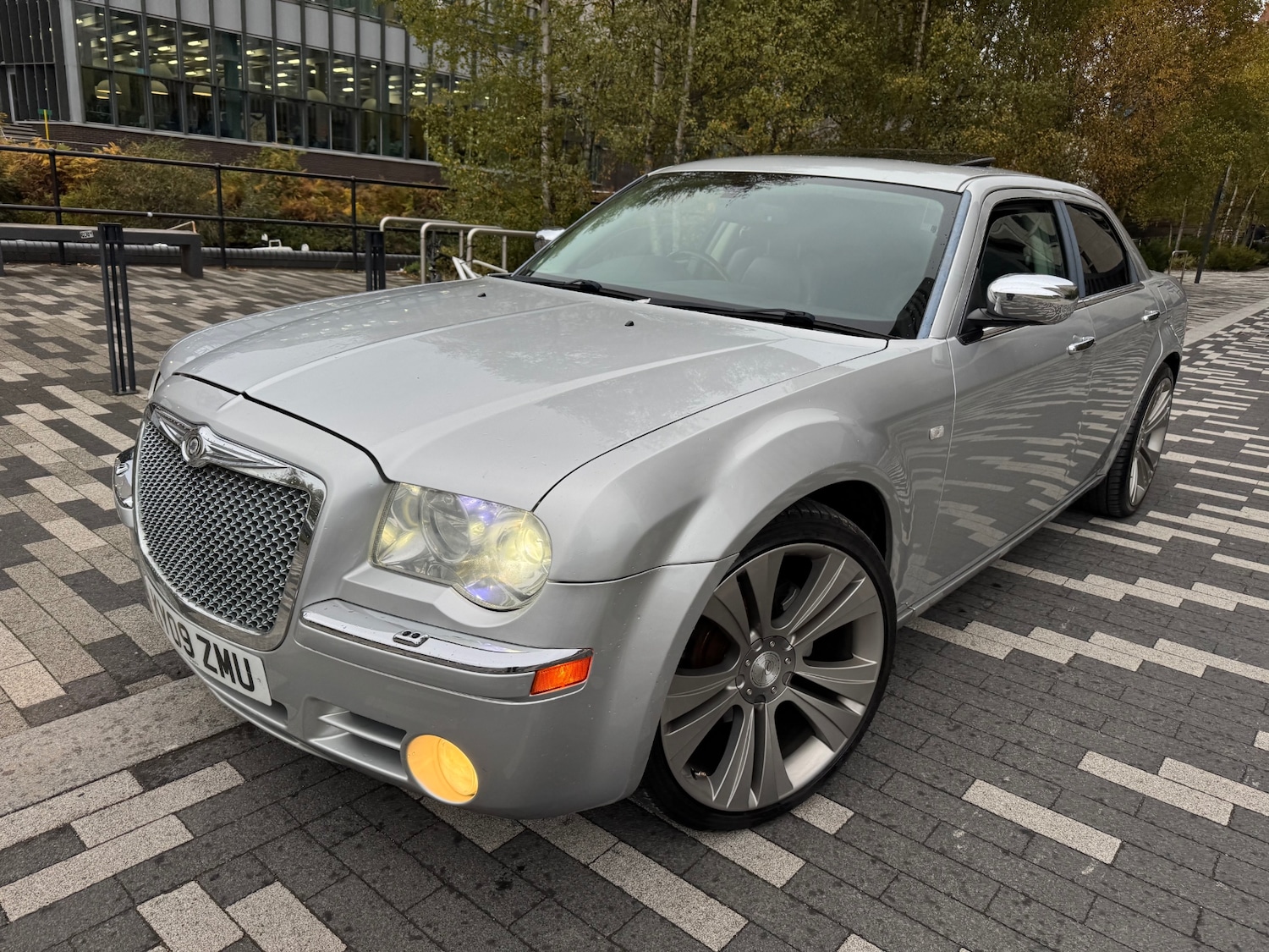 Used Chrysler 300C 2009 for sale - 76418654: Photo 13