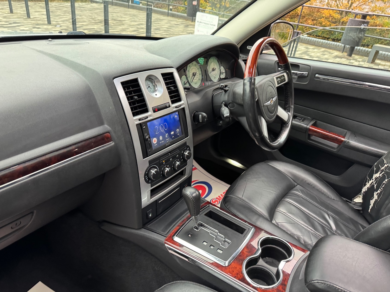 Used Chrysler 300C 2009 for sale - 76418654: Photo 16