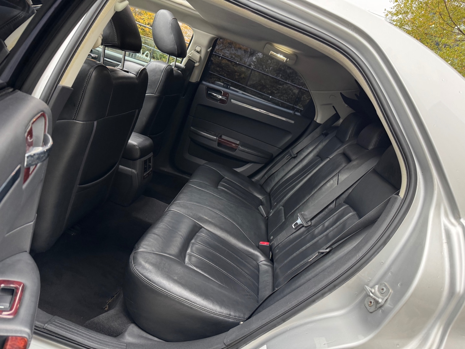 Used Chrysler 300C 2009 for sale - 76418654: Photo 17