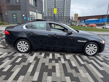 Used Jaguar XE 2015 for sale - 77538680: Photo