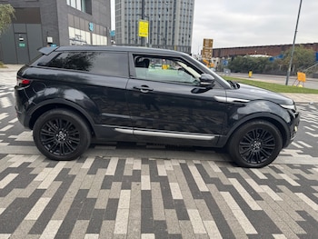 Used Land Rover Range Rover Evoque 2011 for sale - 76246340: Photo