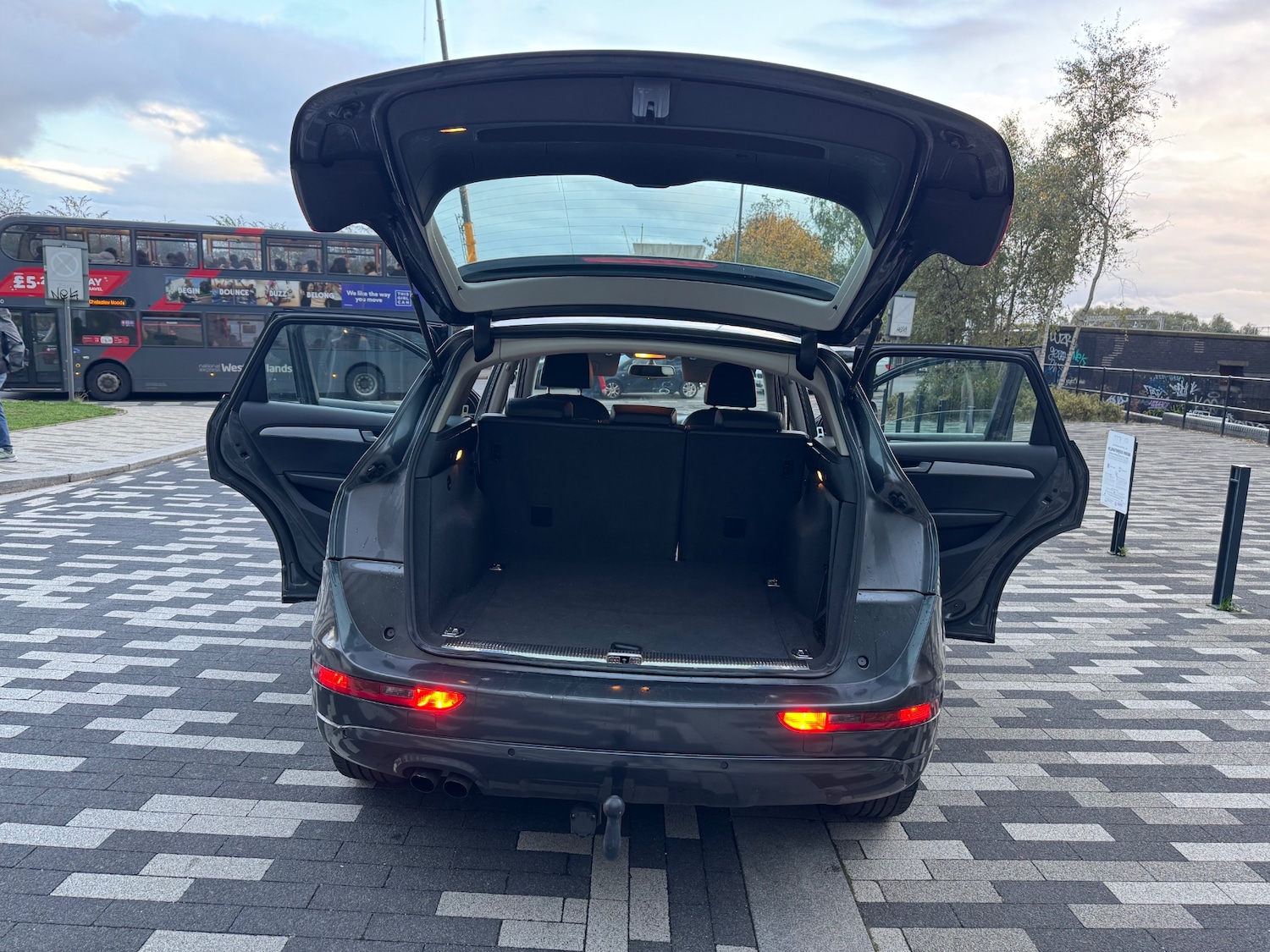 Used Audi Q5 2012 for sale - 76325014: Photo 10