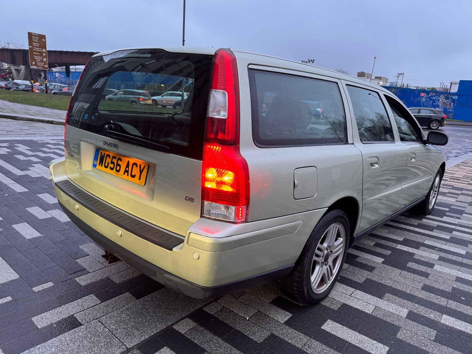 Used Volvo V70 2007 for sale - 77253546: Photo 14