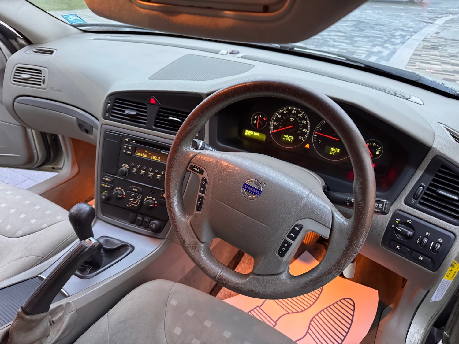 Used Volvo V70 2007 for sale - 77253546: Photo 9