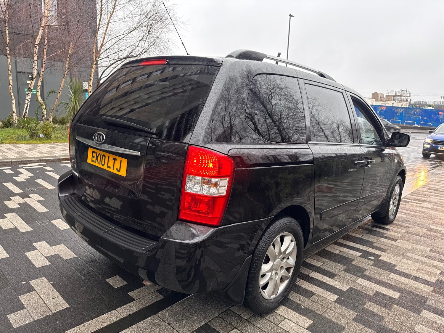 Used Kia Sedona 2010 for sale - 77467846: Photo 14