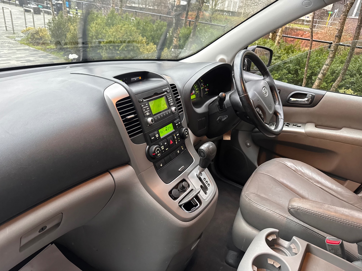 Used Kia Sedona 2010 for sale - 77467846: Photo 16