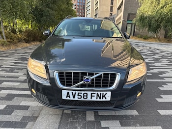 Used Volvo V70 2008 for sale - 79508331: Photo