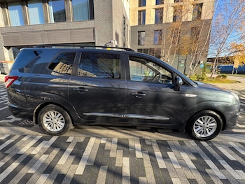 Used Ssangyong Turismo 2014 for sale - 76799638: Photo