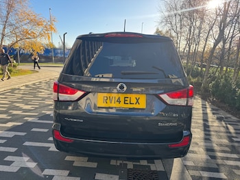 Used Ssangyong Turismo 2014 for sale - 76799638: Photo