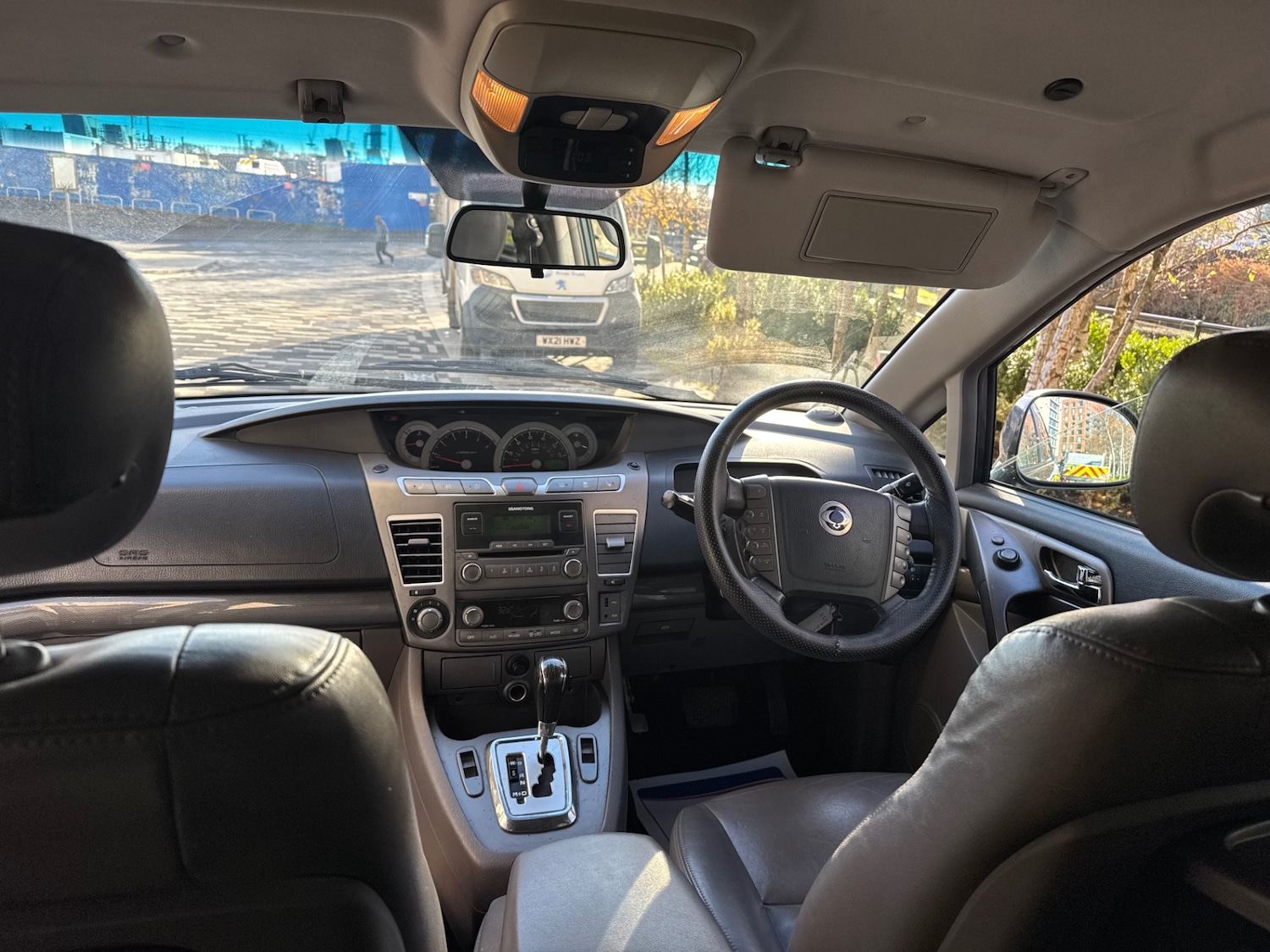 Used Ssangyong Turismo 2014 for sale - 76799638: Photo 8