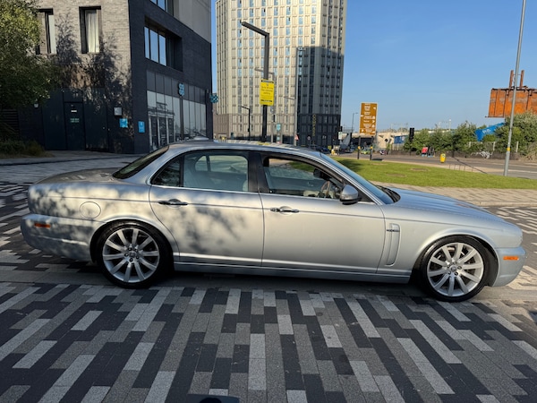 Used Jaguar XJ 2007 for sale - 74919076: Photo 3