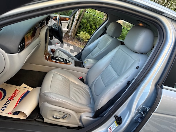 Used Jaguar XJ 2007 for sale - 74919076: Photo 6