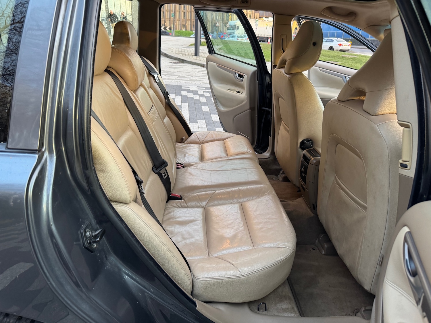 Used Volvo V70 2007 for sale - 76898197: Photo 7