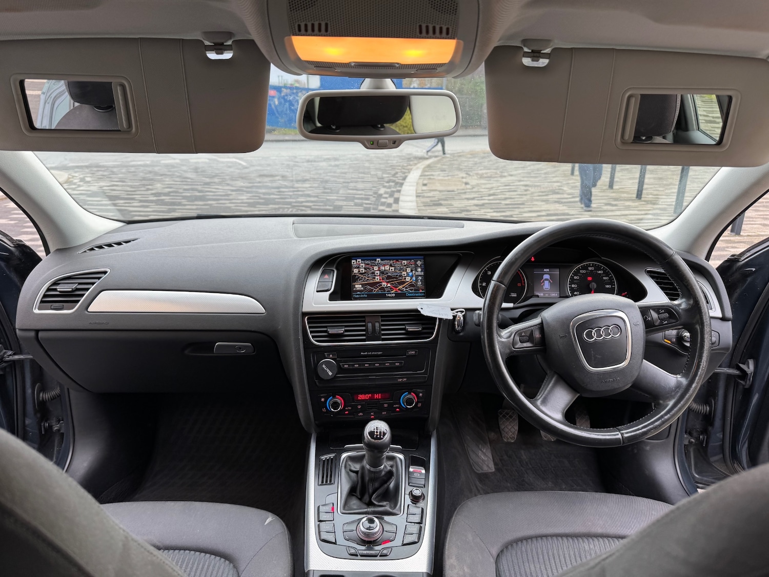 Used Audi A4 2009 for sale - 76726215: Photo 8