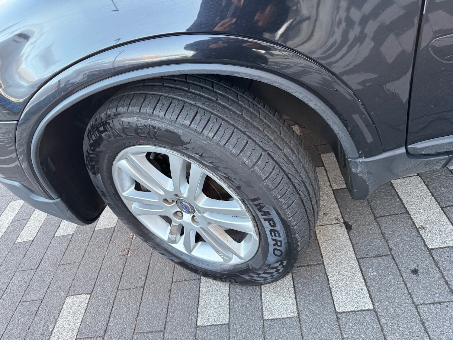 Used Volvo XC90 2010 for sale - 77008479: Photo 12