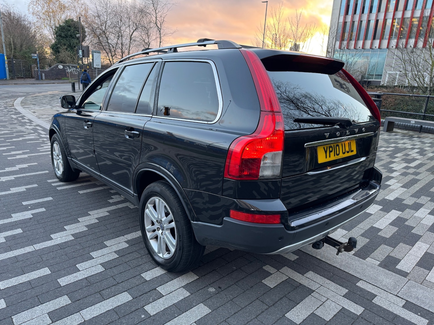 Used Volvo XC90 2010 for sale - 77008479: Photo 15