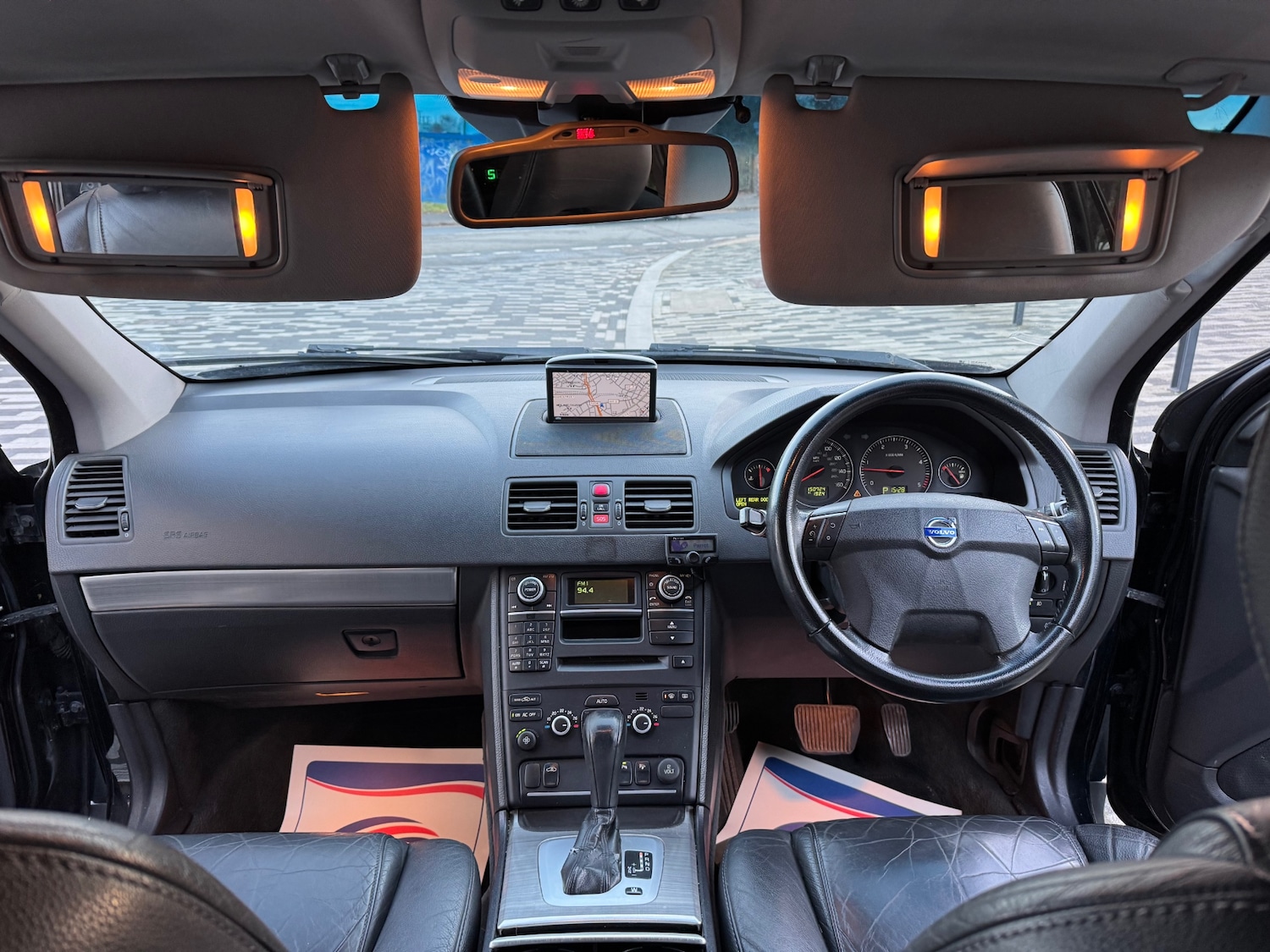 Used Volvo XC90 2010 for sale - 77008479: Photo 8