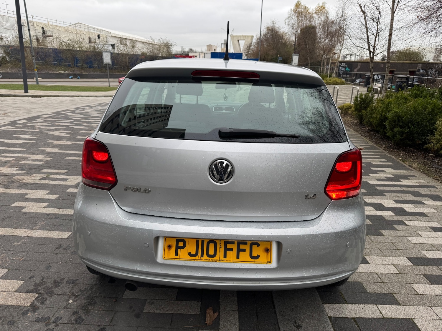 Vehicle 4