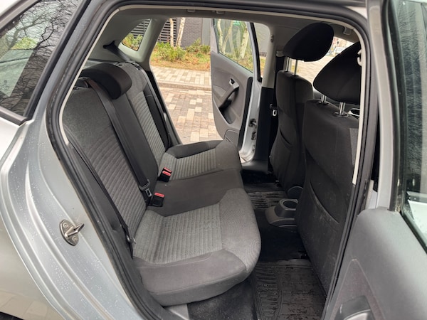 Used Volkswagen Polo 2010 for sale - 73163807: Photo 7