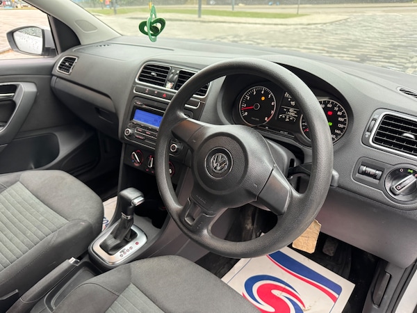 Used Volkswagen Polo 2010 for sale - 73163807: Photo 9