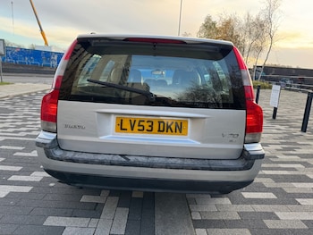 Used Volvo V70 2003 for sale - 76786360: Photo