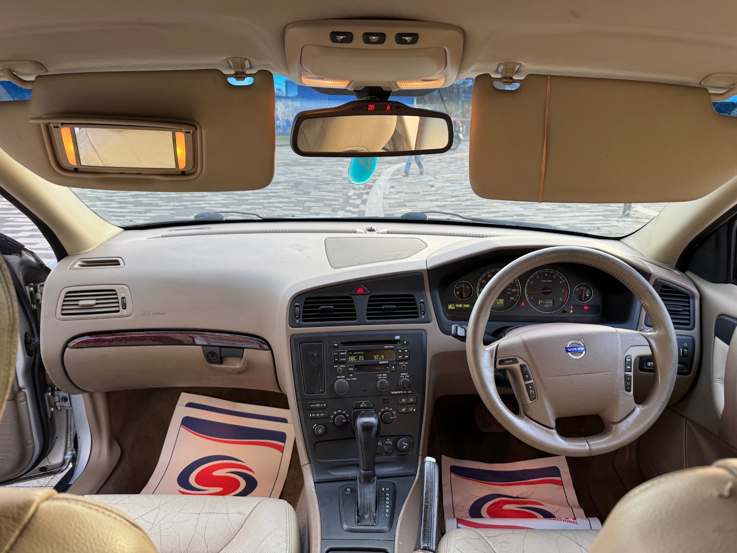 Used Volvo V70 2003 for sale - 76786360: Photo 8