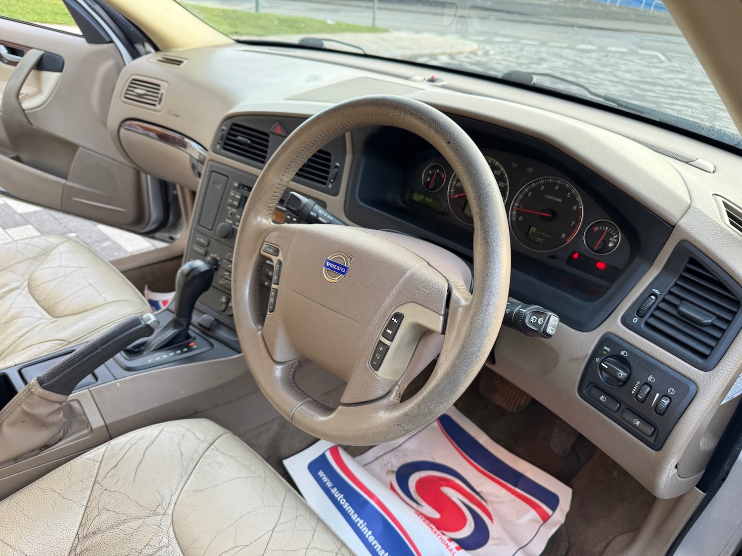 Used Volvo V70 2003 for sale - 76786360: Photo 9