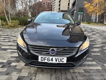 Used Volvo V60 2015 for sale - 76837374: Photo