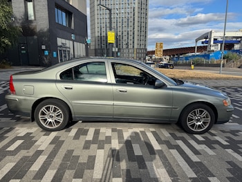 Used Volvo S60 2005 for sale - 79338349: Photo