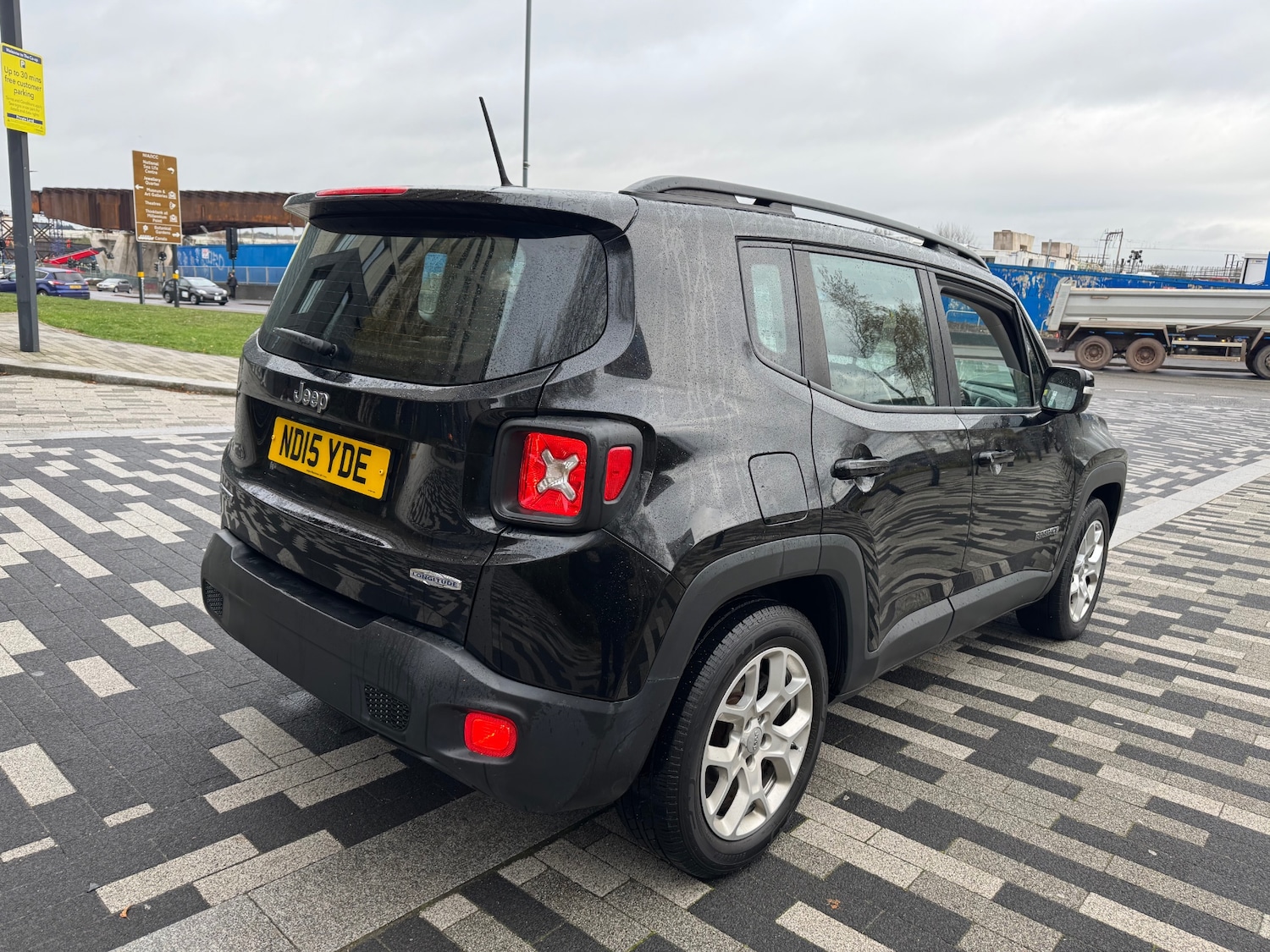 Used Jeep Renegade 2015 for sale - 76687591: Photo 14