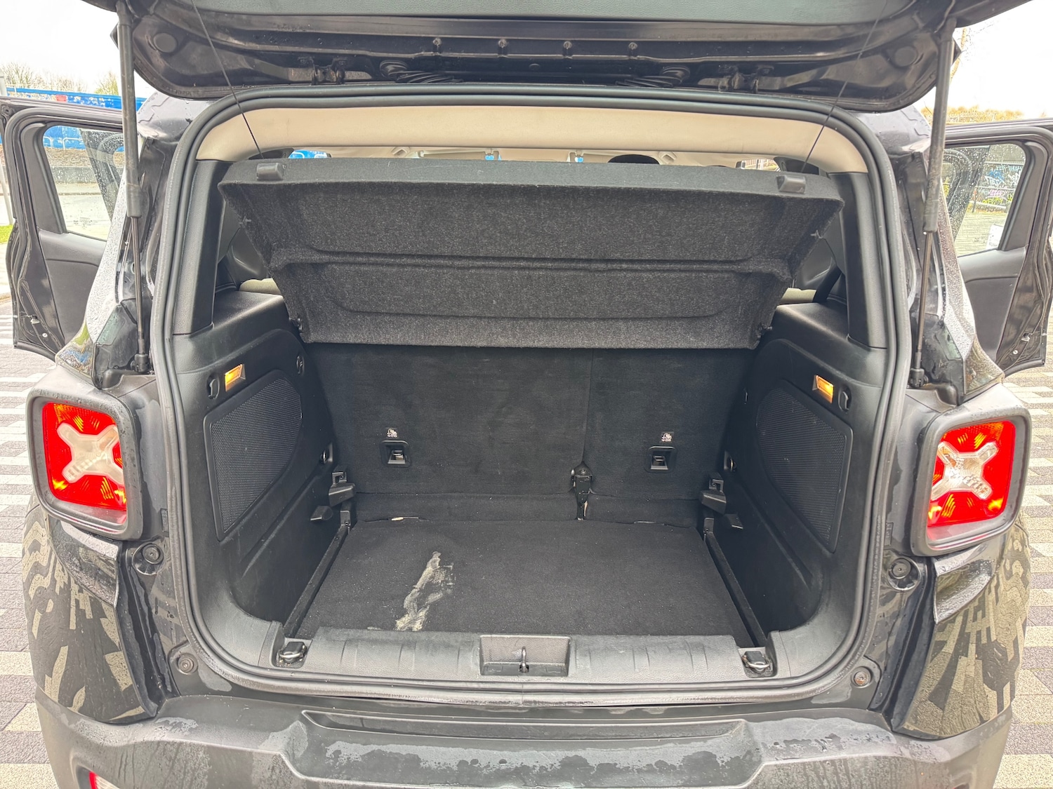 Used Jeep Renegade 2015 for sale - 76687591: Photo 18