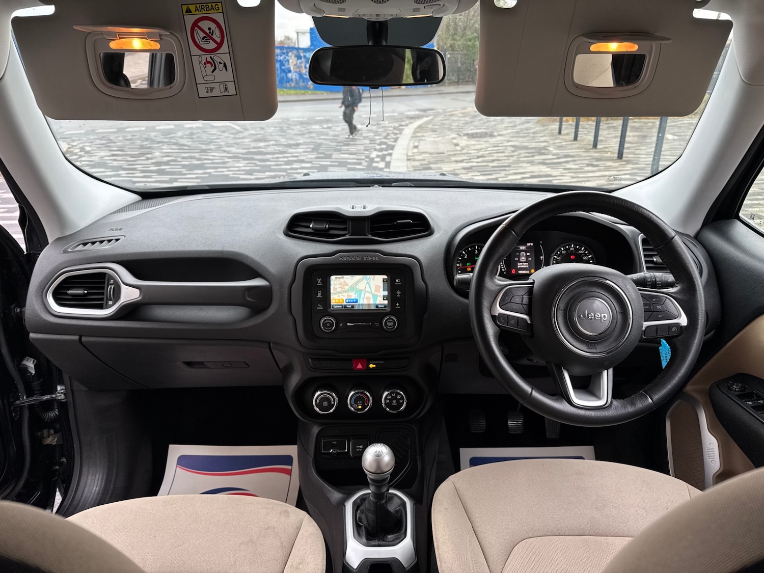 Used Jeep Renegade 2015 for sale - 76687591: Photo 8