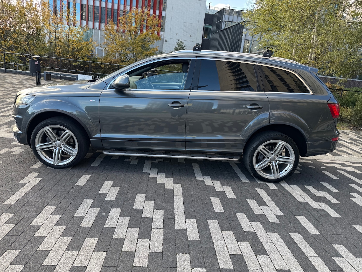 Used Audi Q7 2012 for sale - 76381484: Photo 5